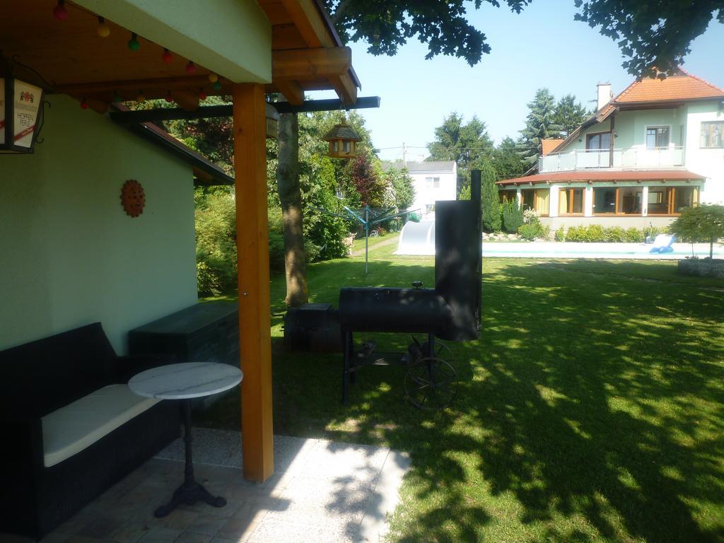 Gartenpension Prosl Wina Bagian luar foto