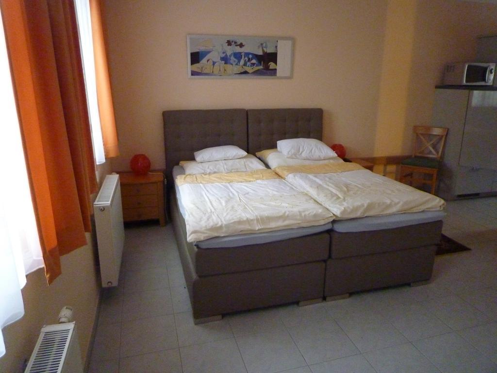 Gartenpension Prosl Wina Bagian luar foto