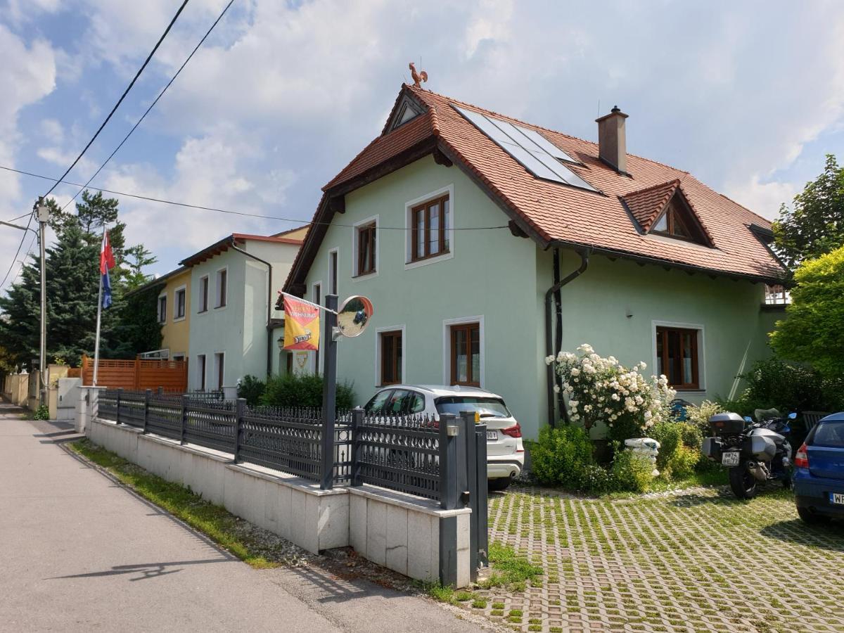 Gartenpension Prosl Wina Bagian luar foto